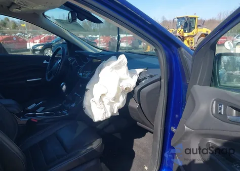 2016 Ford Escape Titanium from USA, damaged, VIN 1FMCU9J99GUA16408